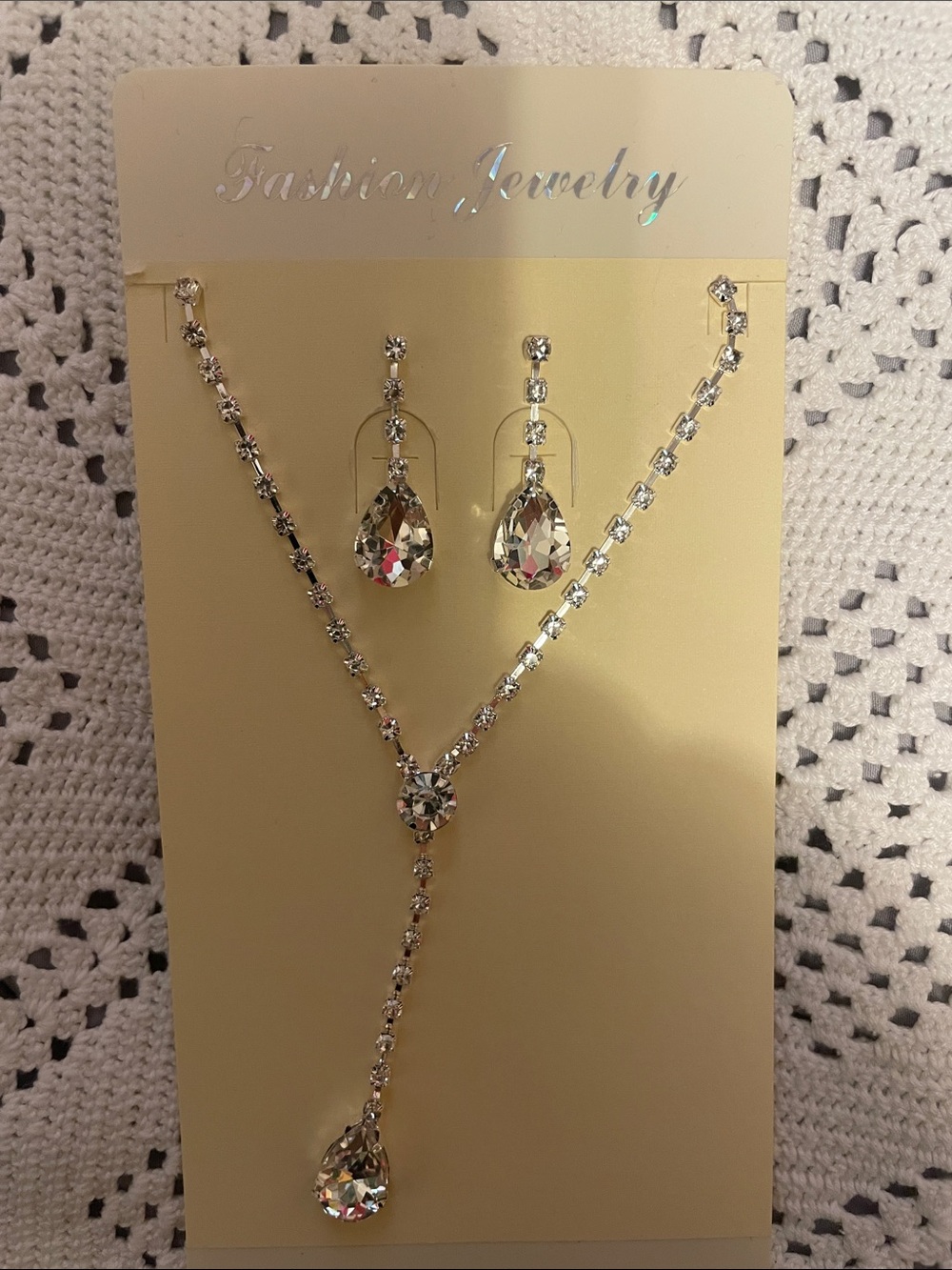 Silver Teardrop Crystal Lariat Necklace with Matching Earrings